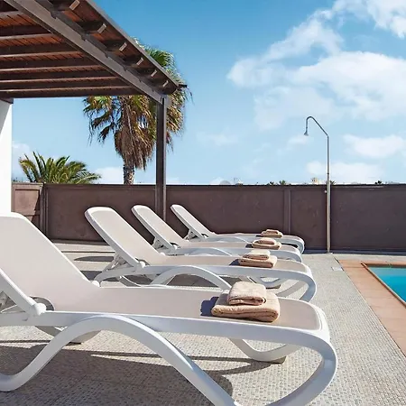 Lucia Playa Blanca (Lanzarote)